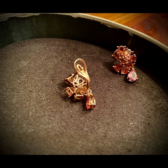 Pink Tourmaline earrings. Gold vermeil lever back. Stunning. - Picture 5 of 9